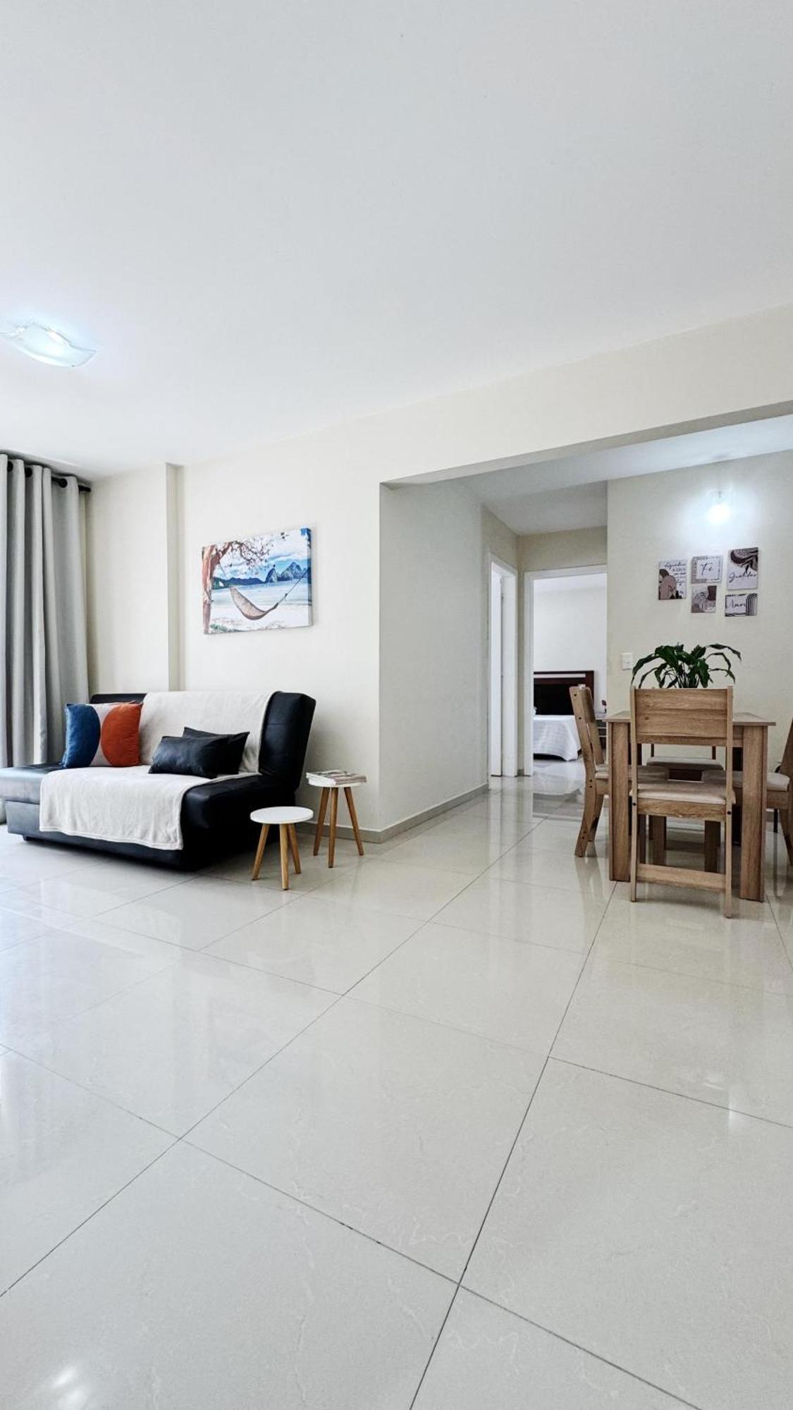 Apto Espacoso Ao Lado Do Oceanic Aquarium E Perto Do Parque Unipraiais Com Garagem Apartamento *